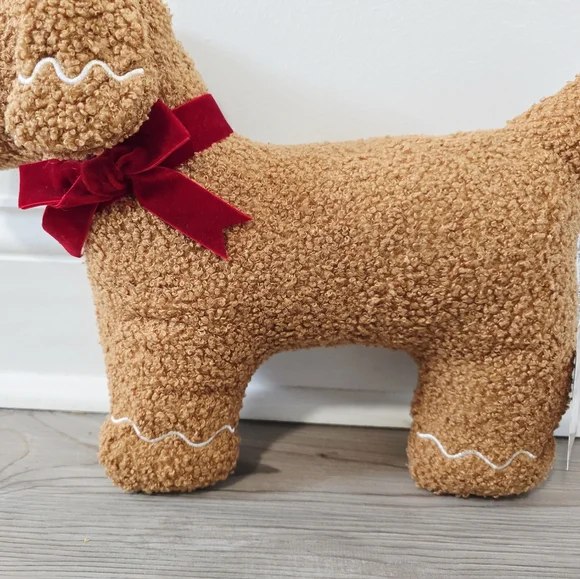 Target Bullseye Playground Christmas 2025 Gingerbread Dog Throw Pillow - Picture 3 of 5